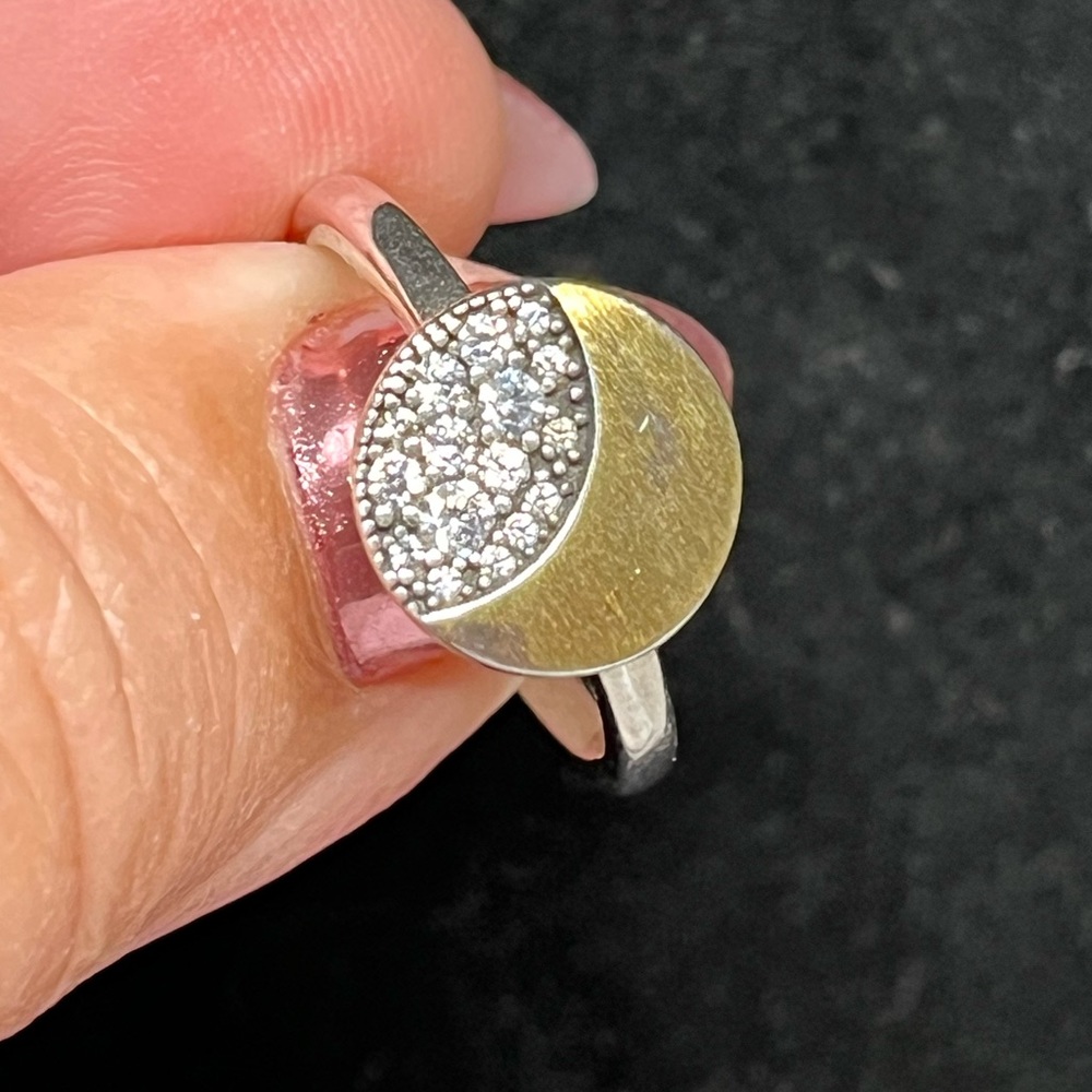 🖤💍cute MOON ring BRUSHED finish style -two tone-crescent